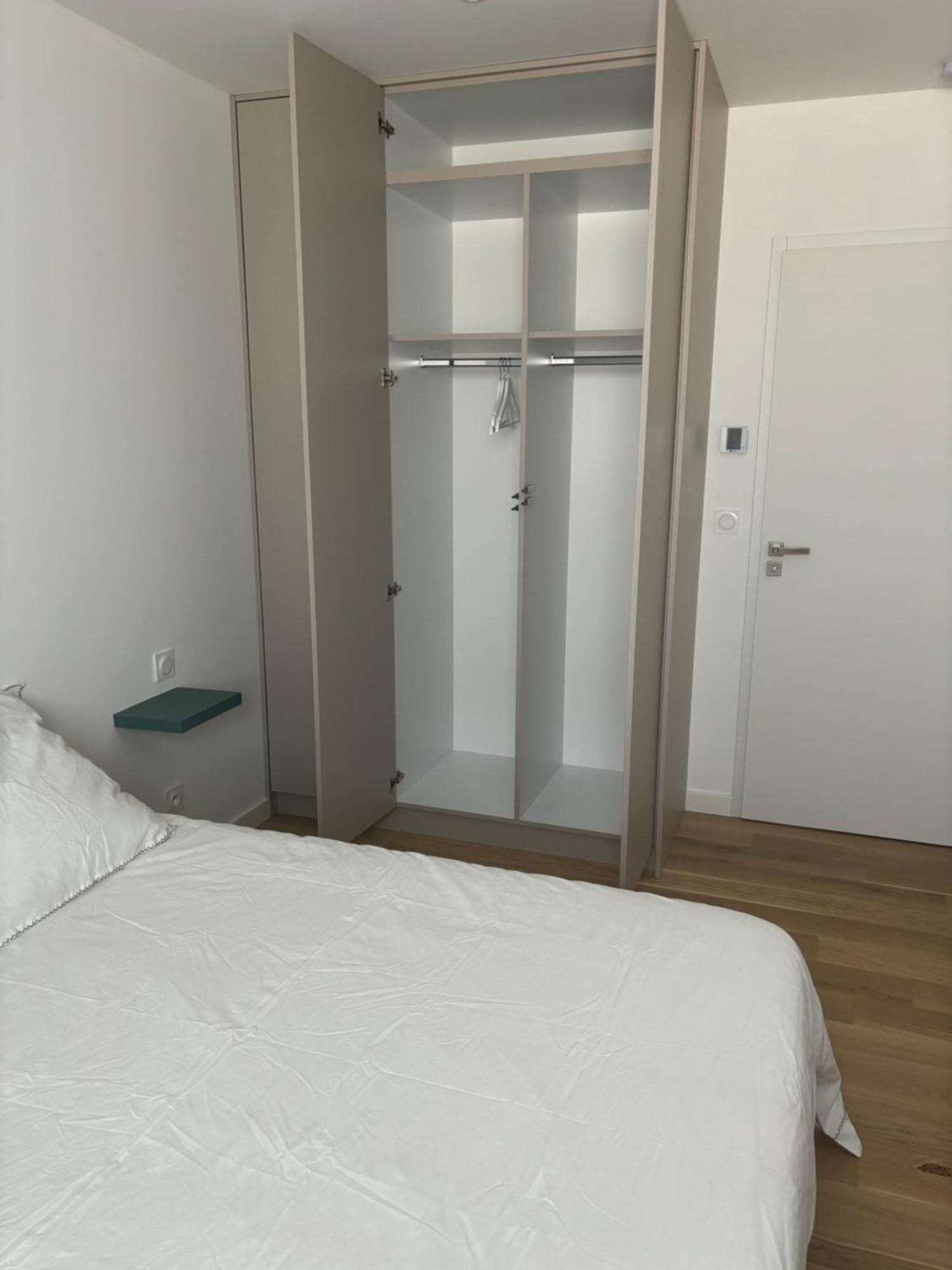 Chambre Privee Climatisee Avec Salle De Bains Partagee-Le Sapin Genay (Rhone) מראה חיצוני תמונה