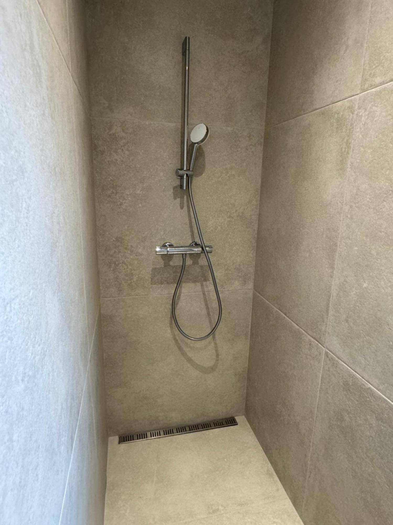 Chambre Privee Climatisee Avec Salle De Bains Partagee-Le Sapin Genay (Rhone) מראה חיצוני תמונה